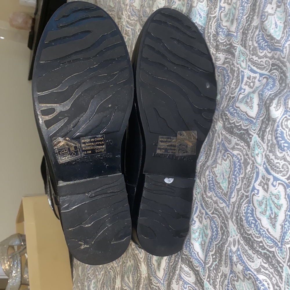 Michael’s Kors Tall Rain Boots. - Picture 4 of 4